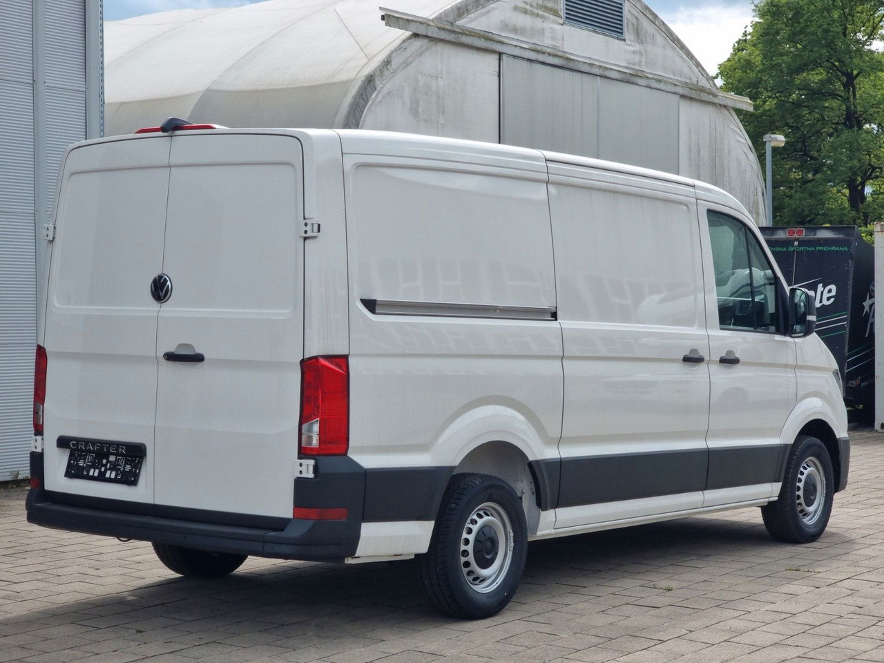 Volkswagen Crafter 35 L3H2 140 PS MJ 2025 Lager - Fourgon utilitaire: photos 3 Volkswagen Crafter 35 L3H2 140 PS MJ 2025 Lager - Fourgon utilitaire: photos 3