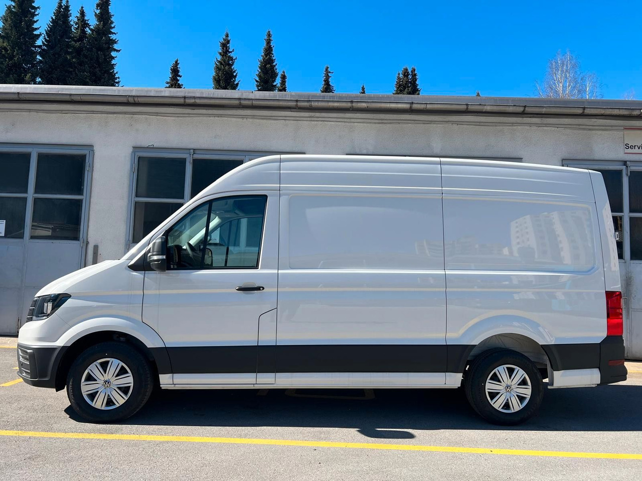 Volkswagen Crafter 35 L3H3-140-Kamera-Temp-Lager - Fourgon utilitaire: photos 1 Volkswagen Crafter 35 L3H3-140-Kamera-Temp-Lager - Fourgon utilitaire: photos 1