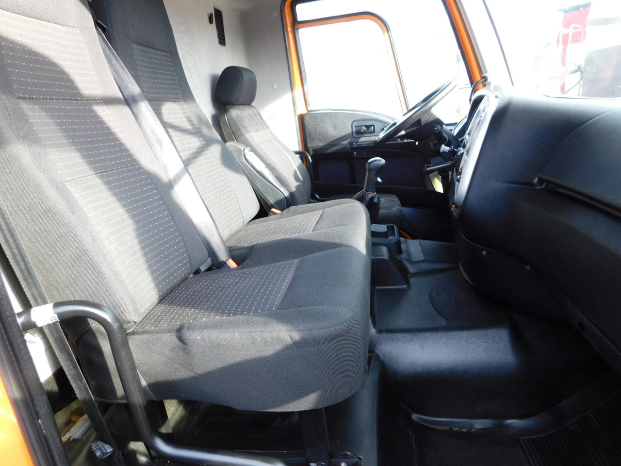 Ford 3542d 6x4 dcab e6 16s2230 - Camion benne: photos 5 Ford 3542d 6x4 dcab e6 16s2230 - Camion benne: photos 5