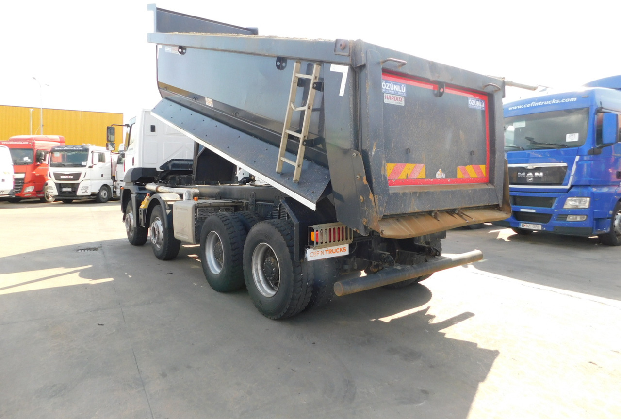 Ford 4142d 8x4 dcab e6 16s2230 - Camion benne: photos 4 Ford 4142d 8x4 dcab e6 16s2230 - Camion benne: photos 4