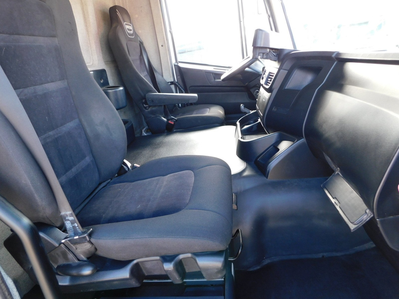 Iveco Ad340x - Camion malaxeur: photos 5 Iveco Ad340x - Camion malaxeur: photos 5