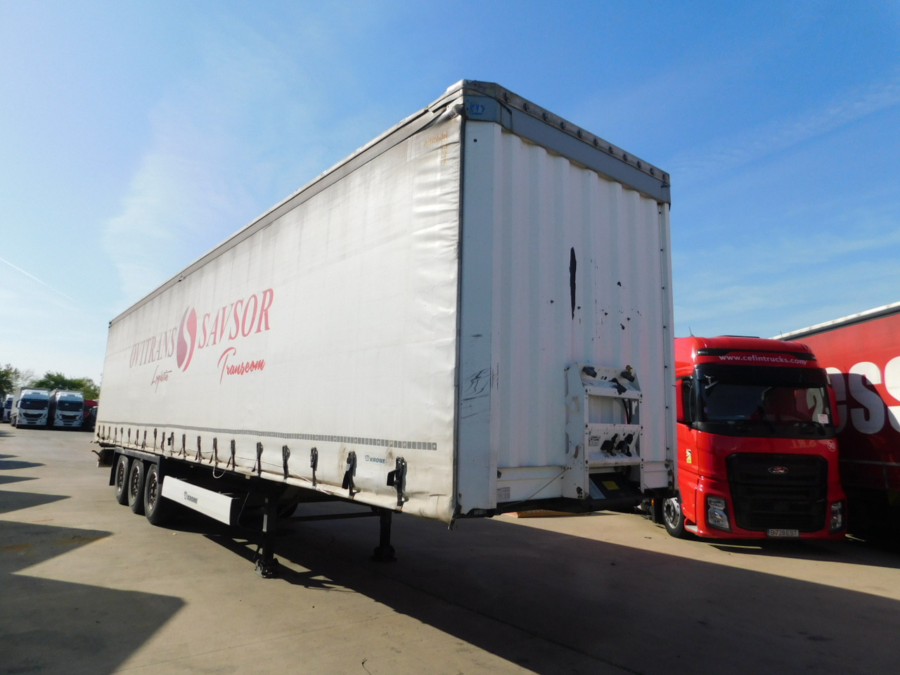 Krone Sd da06clnf - Semi-remorque rideaux coulissants: photos 2 Krone Sd da06clnf - Semi-remorque rideaux coulissants: photos 2