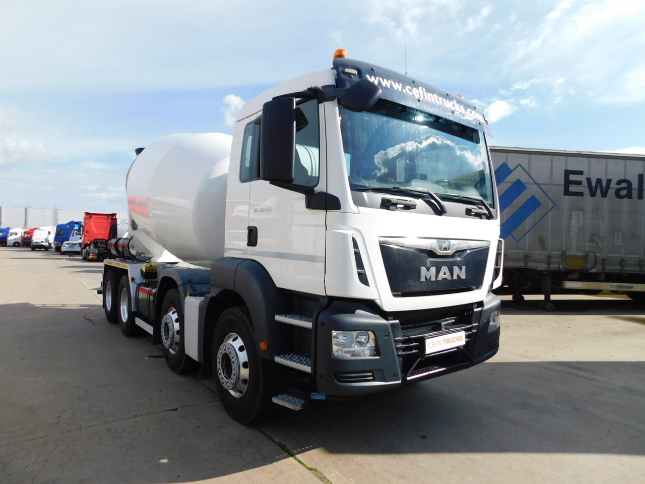 Man Tgs 32420 - Camion malaxeur: photos 2 Man Tgs 32420 - Camion malaxeur: photos 2