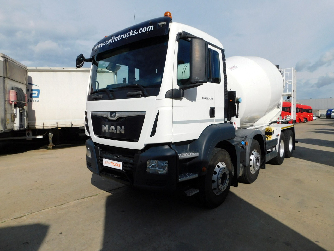 Man Tgs 32420 - Camion malaxeur: photos 1 Man Tgs 32420 - Camion malaxeur: photos 1