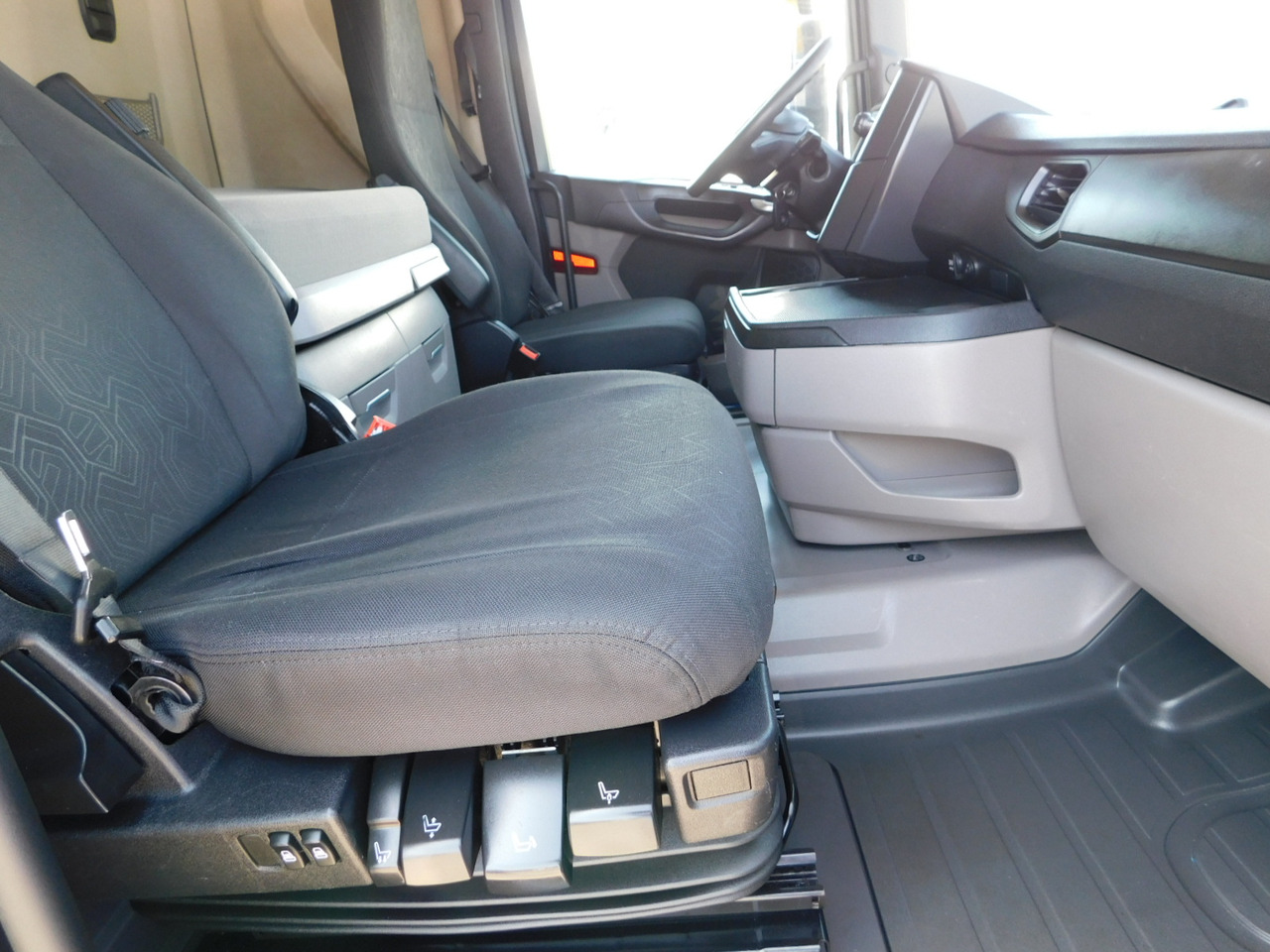 Scania R500 - Tracteur routier: photos 5 Scania R500 - Tracteur routier: photos 5