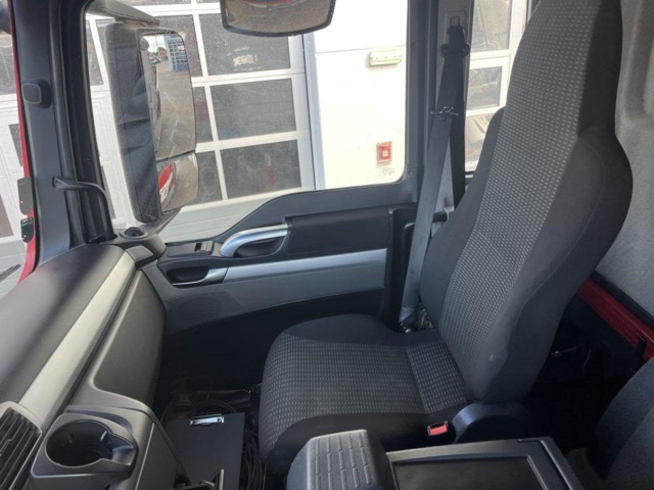 MAN TGS 33.440 6x4 BB mit Heckkran HIAB 166ES-4 Euro5 - Camion benne, Camion grue: photos 5 MAN TGS 33.440 6x4 BB mit Heckkran HIAB 166ES-4 Euro5 - Camion benne, Camion grue: photos 5