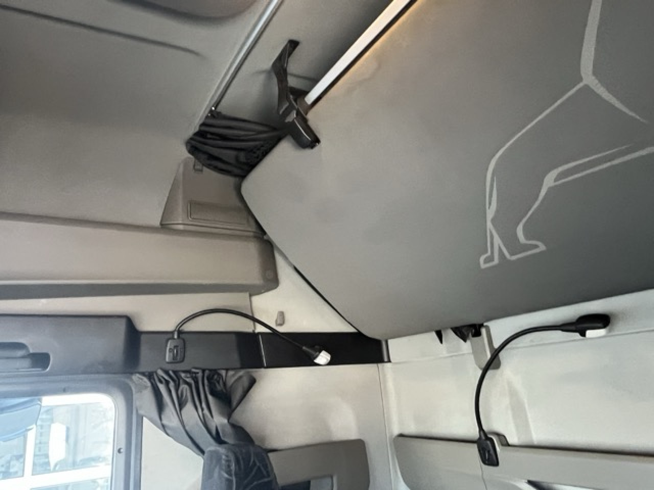 MAN TGX 18.510 4x2 BL SA Euro6 Retarder Klima ZV - Tracteur routier: photos 5 MAN TGX 18.510 4x2 BL SA Euro6 Retarder Klima ZV - Tracteur routier: photos 5