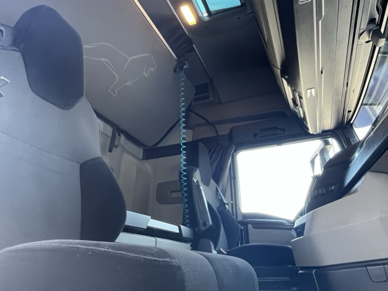 MAN TGX 18.510 4x2 BL SA Euro6 Retarder Klima ZV - Tracteur routier: photos 2 MAN TGX 18.510 4x2 BL SA Euro6 Retarder Klima ZV - Tracteur routier: photos 2