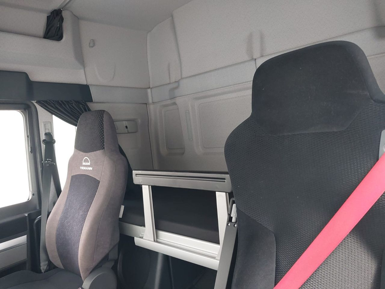 Tracteur routier MAN TGX: photos 6 Tracteur routier MAN TGX: photos 6