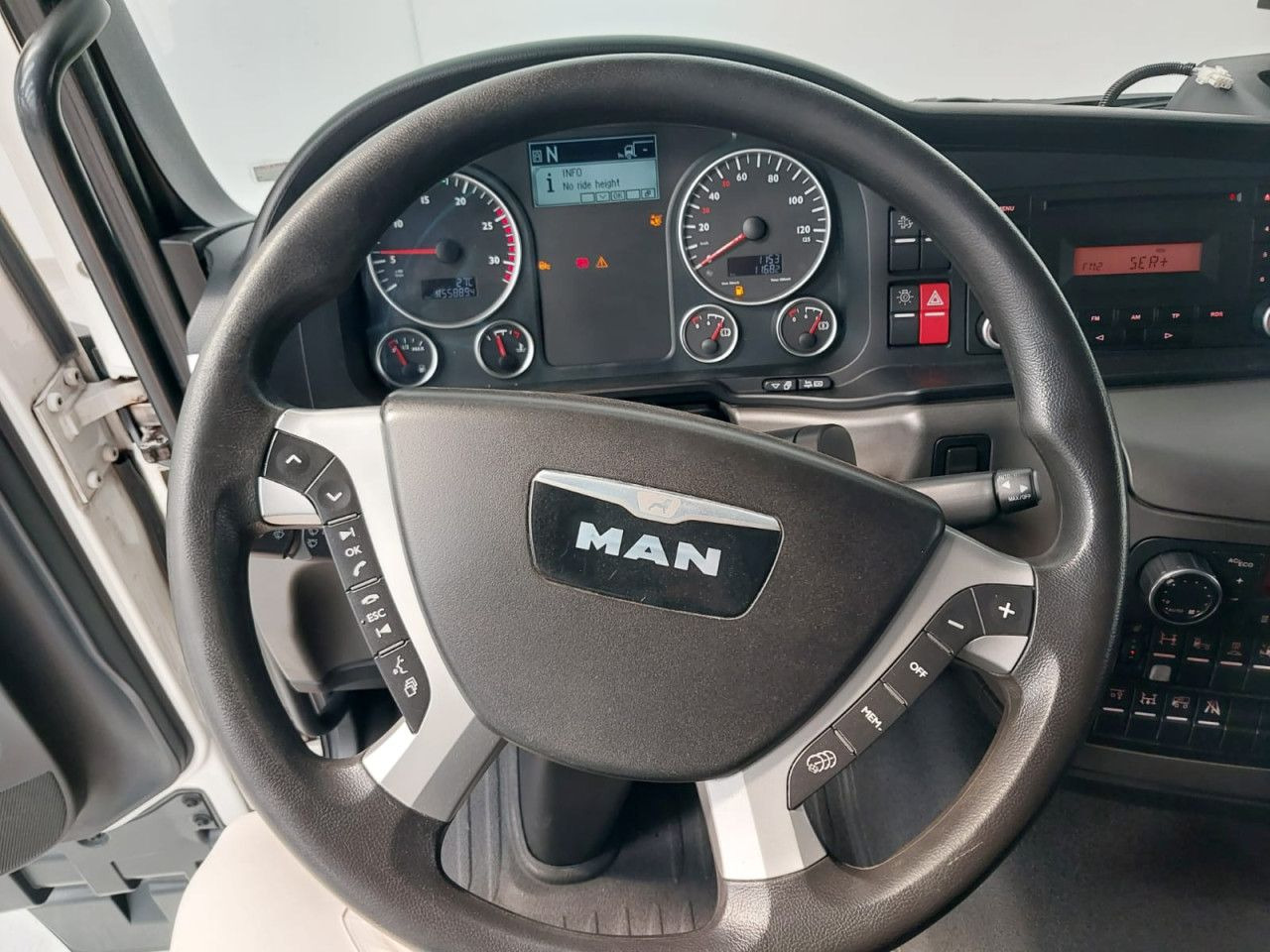 Tracteur routier MAN TGX: photos 8 Tracteur routier MAN TGX: photos 8