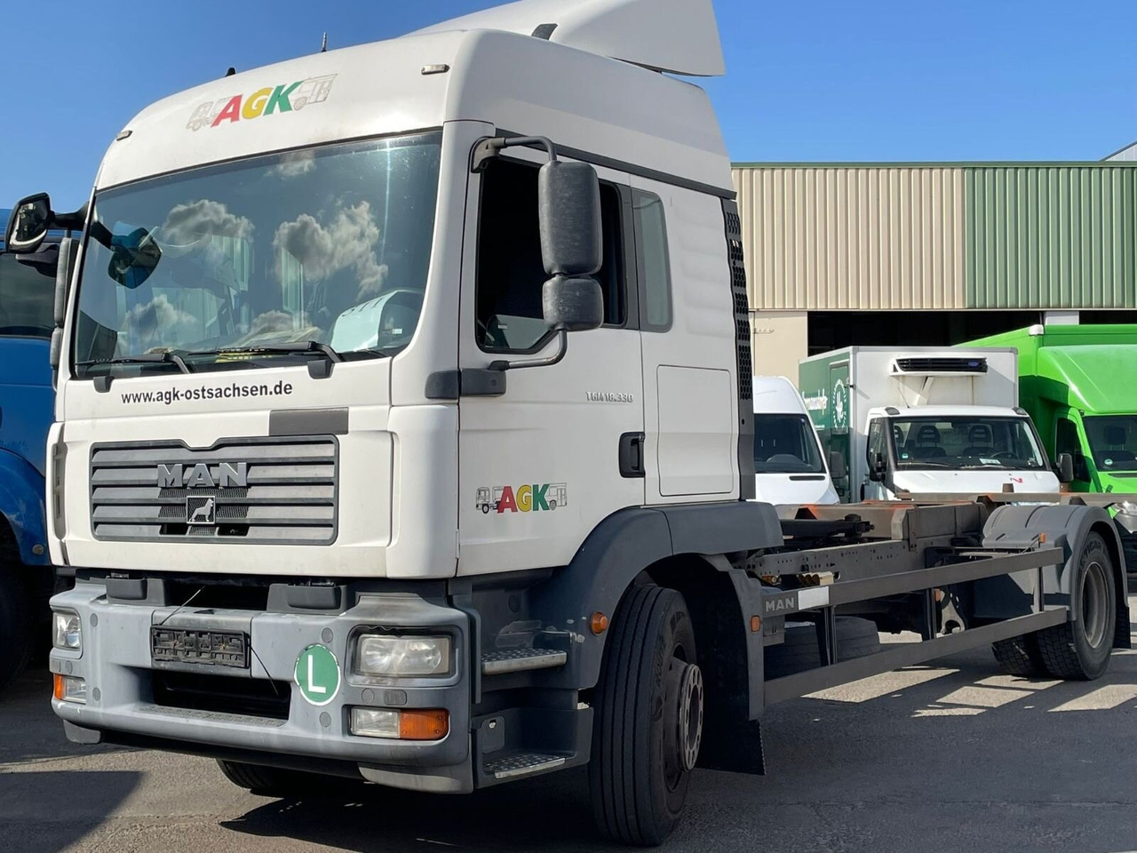 MAN TGM 18.330 4X2 LL TGM 18.330 4X2 LL, Fahrschulausstattung - Camion: photos 1 MAN TGM 18.330 4X2 LL TGM 18.330 4X2 LL, Fahrschulausstattung - Camion: photos 1