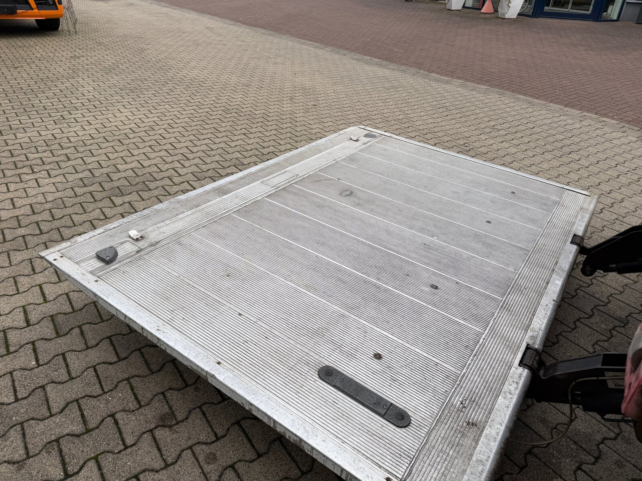 Mercedes-Benz Atego 816 4x2 Atego 816 4x2, Kühlkoffer, Trennwand, ThermoKing, LBW Sörensen - Camion: photos 3 Mercedes-Benz Atego 816 4x2 Atego 816 4x2, Kühlkoffer, Trennwand, ThermoKing, LBW Sörensen - Camion: photos 3