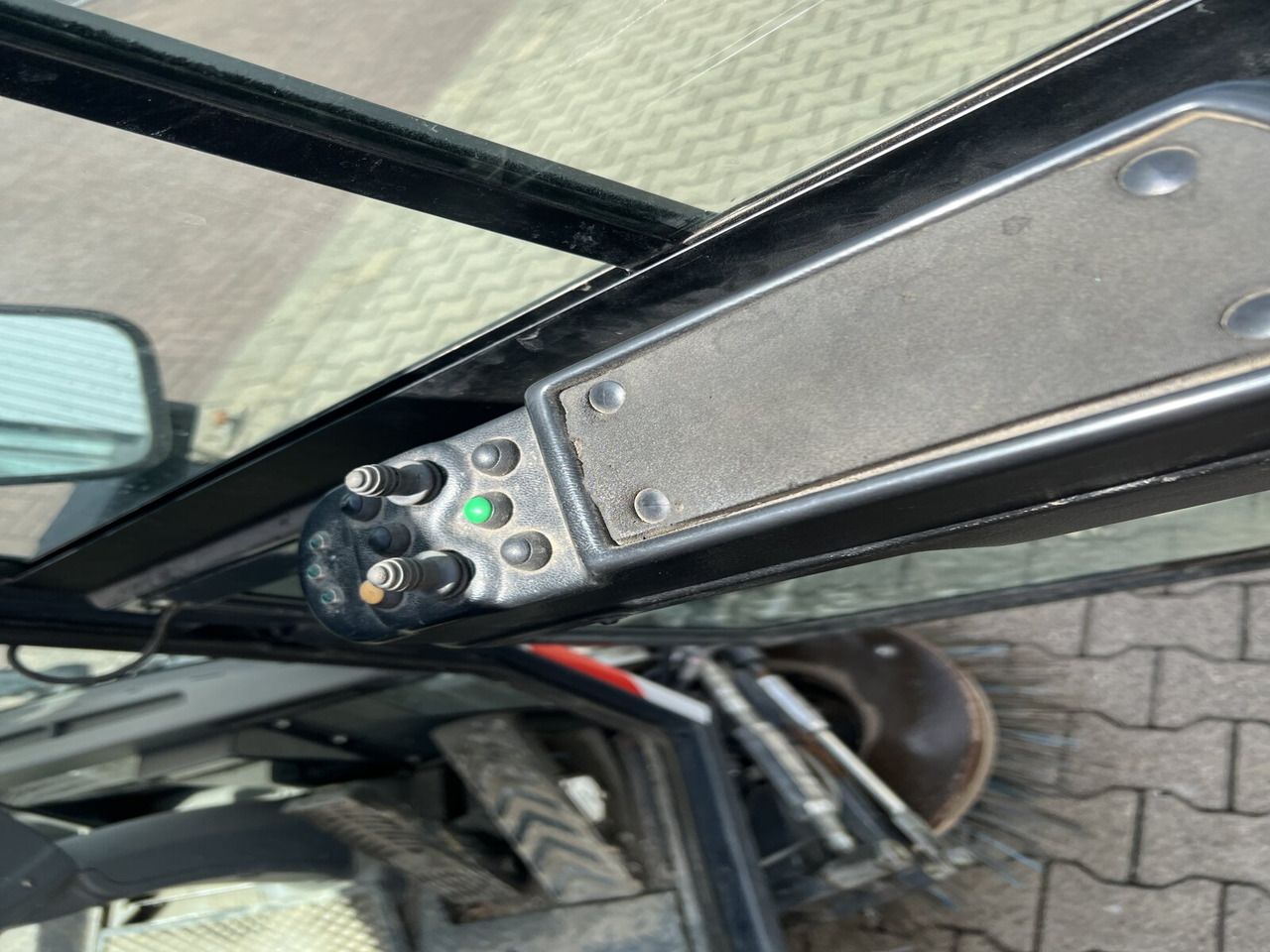 Camion Schmidt Swingo Compact 200 4x2 Swingo Compact 200 4x2, Kehrmaschine: photos 6 Camion Schmidt Swingo Compact 200 4x2 Swingo Compact 200 4x2, Kehrmaschine: photos 6