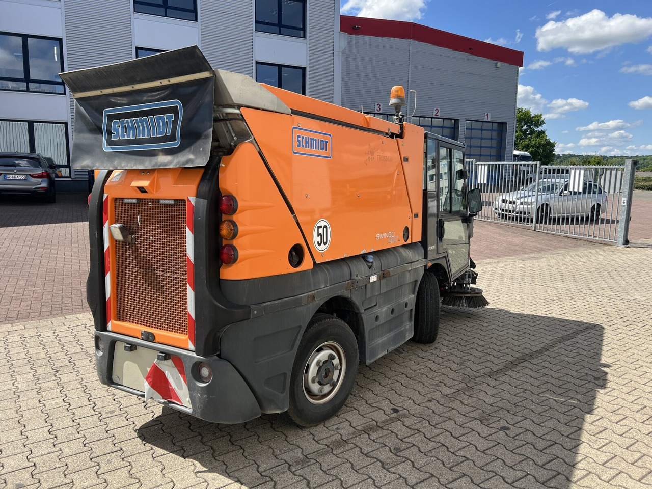 Camion Schmidt Swingo Compact 200 4x2 Swingo Compact 200 4x2, Kehrmaschine: photos 10 Camion Schmidt Swingo Compact 200 4x2 Swingo Compact 200 4x2, Kehrmaschine: photos 10
