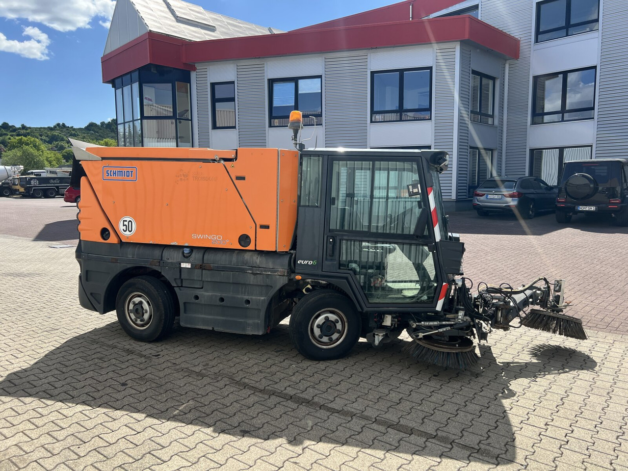 Camion Schmidt Swingo Compact 200 4x2 Swingo Compact 200 4x2, Kehrmaschine: photos 9 Camion Schmidt Swingo Compact 200 4x2 Swingo Compact 200 4x2, Kehrmaschine: photos 9
