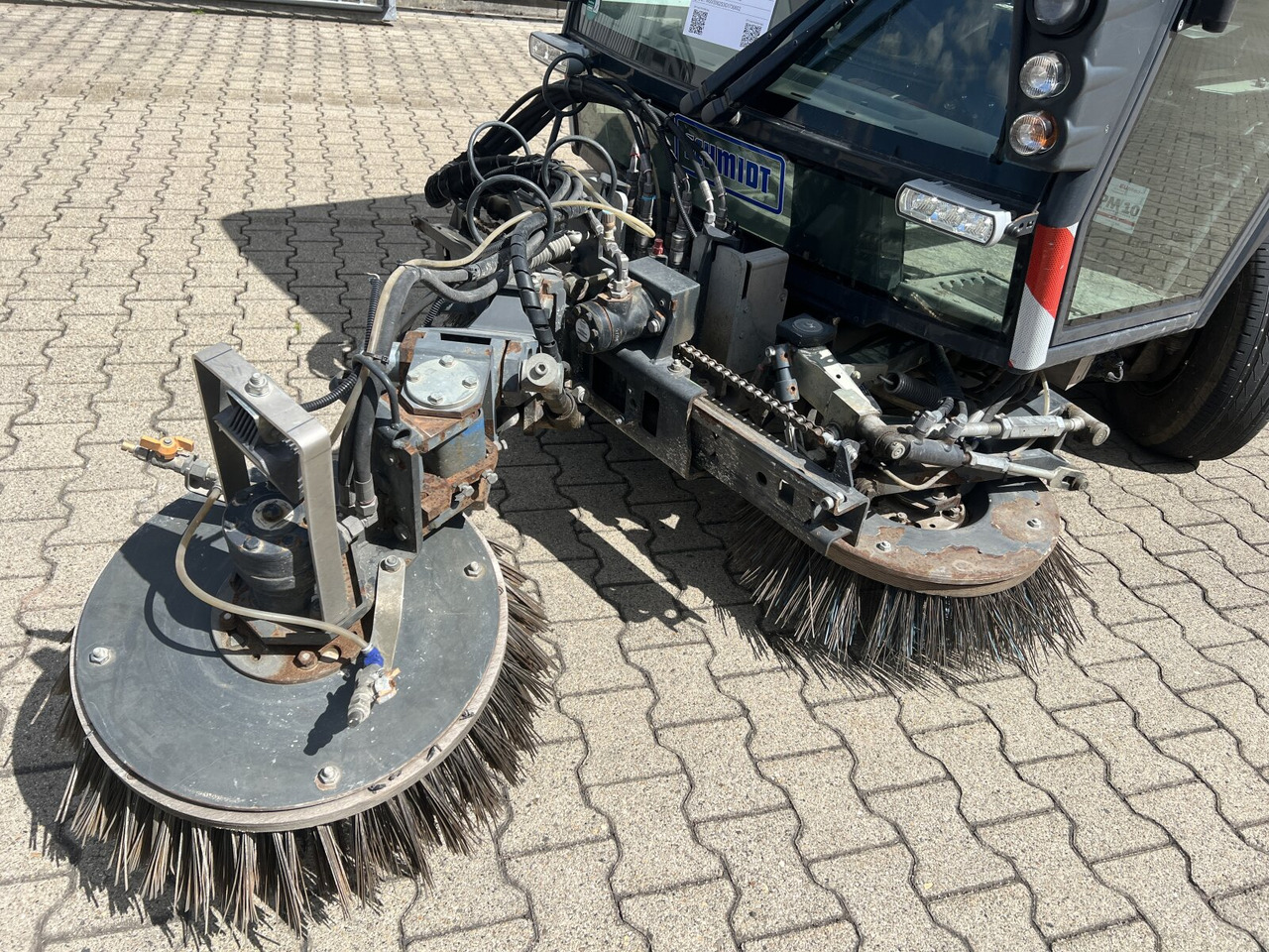 Camion Schmidt Swingo Compact 200 4x2 Swingo Compact 200 4x2, Kehrmaschine: photos 15 Camion Schmidt Swingo Compact 200 4x2 Swingo Compact 200 4x2, Kehrmaschine: photos 15