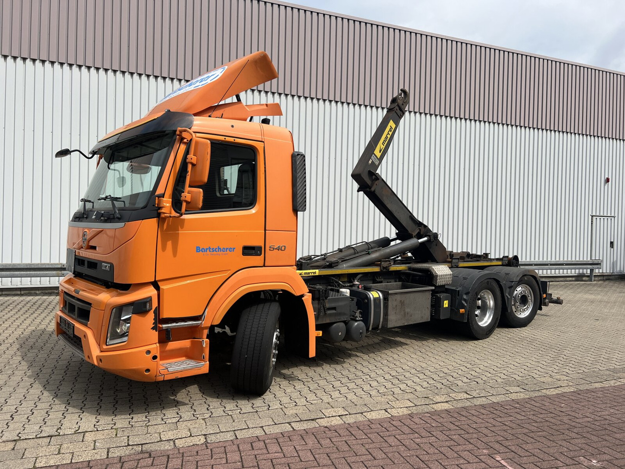 FMX 540 6x2 FMX 540 6x2, Lenk-/Liftachse, Motorabtrieb - Camion ampliroll: photos 1 FMX 540 6x2 FMX 540 6x2, Lenk-/Liftachse, Motorabtrieb - Camion ampliroll: photos 1