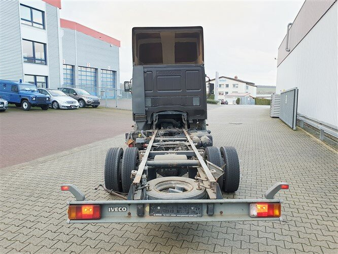Iveco EuroCargo 75 E 17/4x2 EuroCargo 75 E 17/4x2, 6x VORHANDEN! - Châssis cabine: photos 5 Iveco EuroCargo 75 E 17/4x2 EuroCargo 75 E 17/4x2, 6x VORHANDEN! - Châssis cabine: photos 5