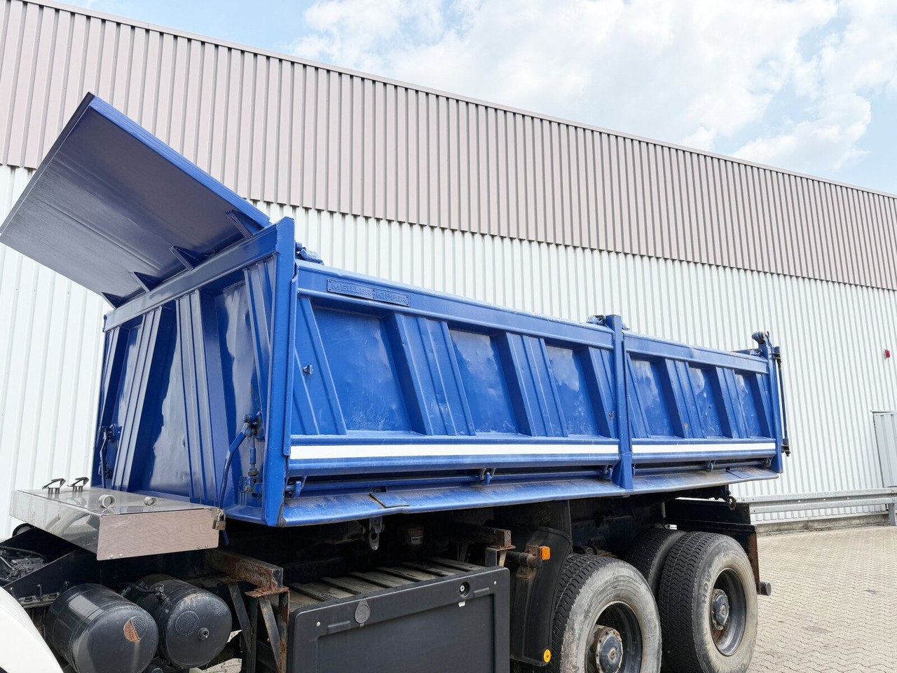 Camion benne MAN 27.403 6x6 BB 27.403 6x6 BB, EX-THW: photos 15