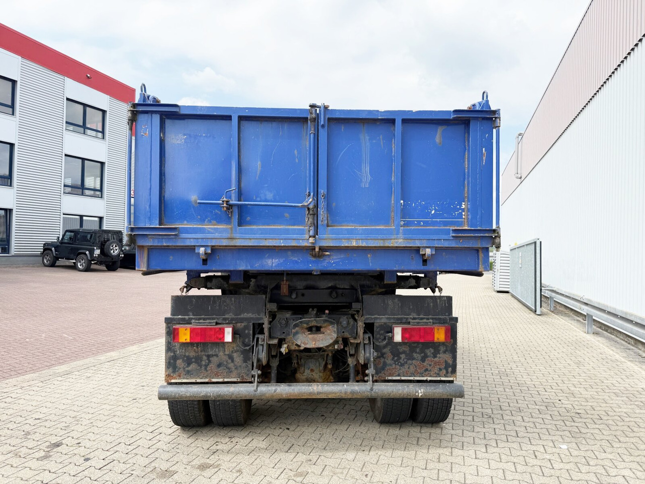 Camion benne MAN 27.403 6x6 BB 27.403 6x6 BB, EX-THW: photos 12