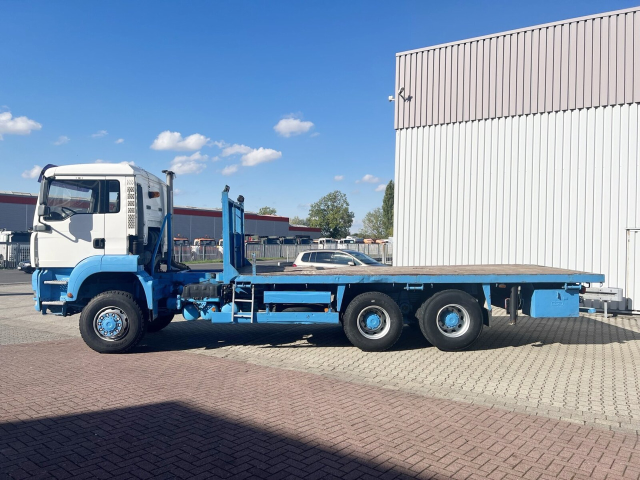 Camion plateau MAN TGA 26.310 6X6 BB TGA 26.310 6X6 BB: photos 6