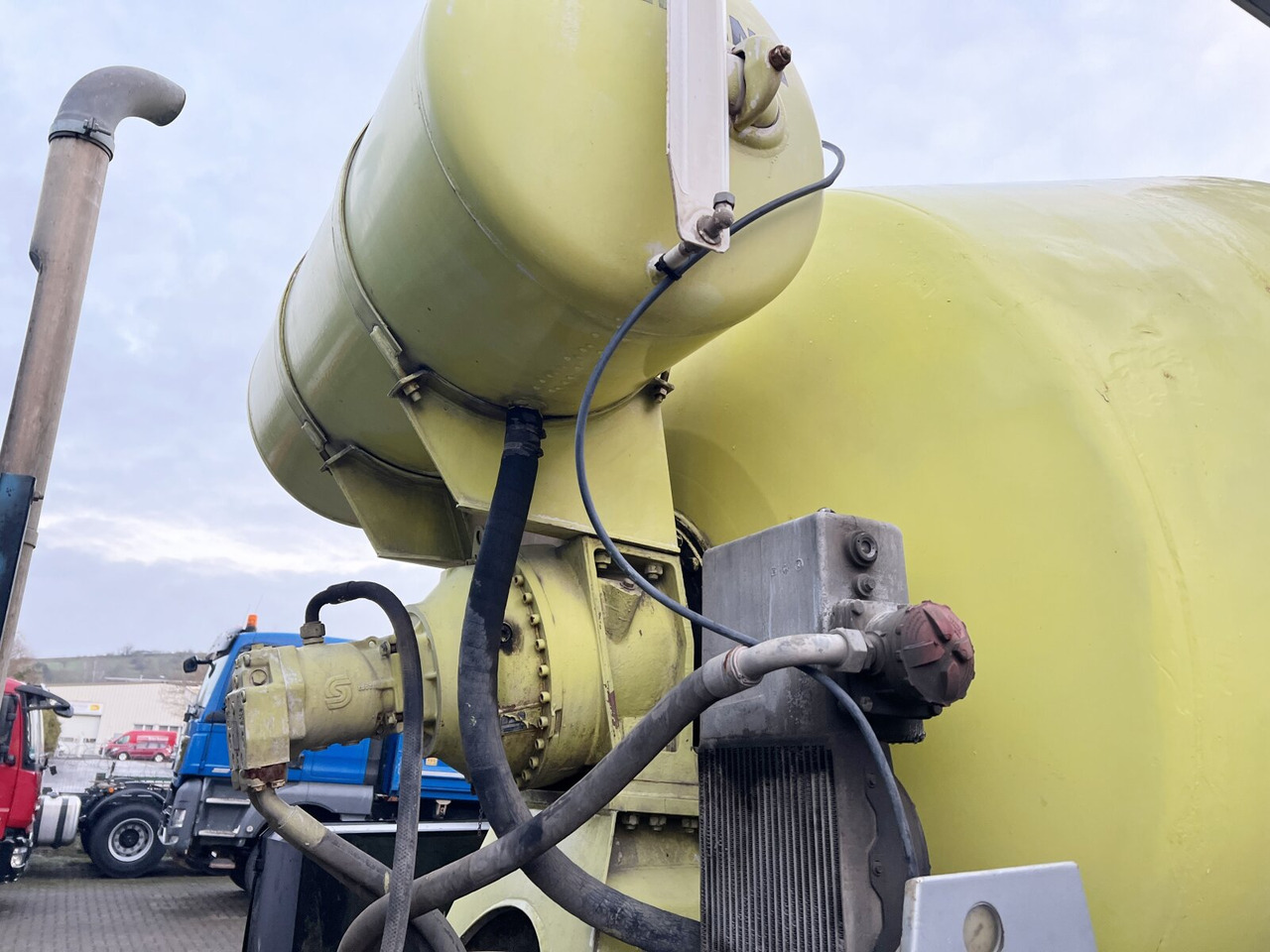 MAN TGA 35.410 8x4 BB TGA 35.410 8x4 BB, Betonmischer Karrena 10m³ - crédit-bail MAN TGA 35.410 8x4 BB TGA 35.410 8x4 BB, Betonmischer Karrena 10m³: photos 11