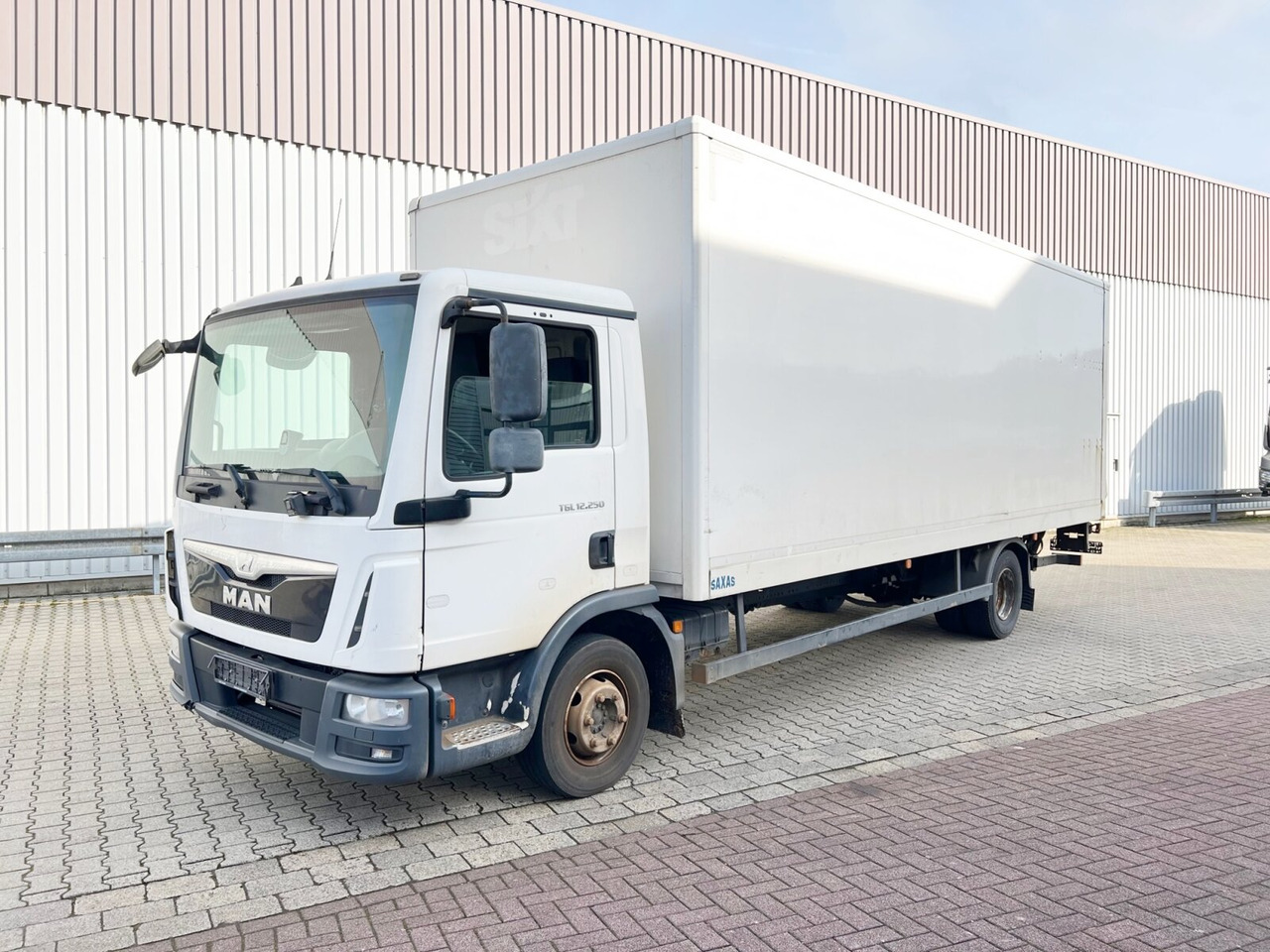 MAN TGL 12.250/340 4X2 BL TGL 12.250/340 4X2 BL mit Dhollandia LBW, 42 cbm - Camion fourgon: photos 1 MAN TGL 12.250/340 4X2 BL TGL 12.250/340 4X2 BL mit Dhollandia LBW, 42 cbm - Camion fourgon: photos 1