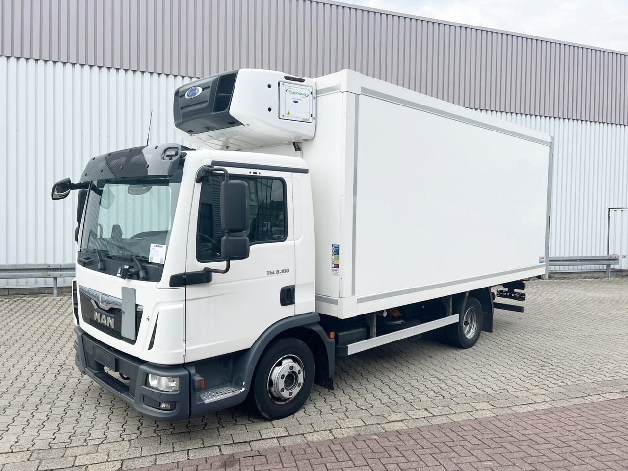 MAN TGL 8.180 4x2 BL TGL 8.180 4x2 BL, Kühlkoffer, Carrier Supra 850Mi - Camion frigorifique: photos 1 MAN TGL 8.180 4x2 BL TGL 8.180 4x2 BL, Kühlkoffer, Carrier Supra 850Mi - Camion frigorifique: photos 1