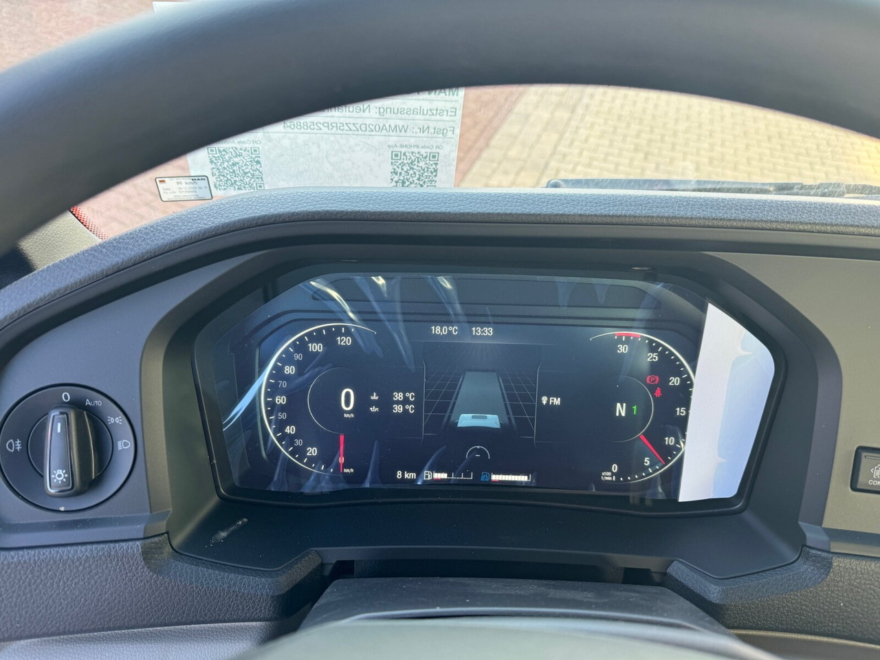 MAN TGL 8.190 4x2 BB CH TGL 8.190 4x2 BB CH, Nebenantrieb, 2x VORHANDEN - Châssis cabine: photos 2 MAN TGL 8.190 4x2 BB CH TGL 8.190 4x2 BB CH, Nebenantrieb, 2x VORHANDEN - Châssis cabine: photos 2