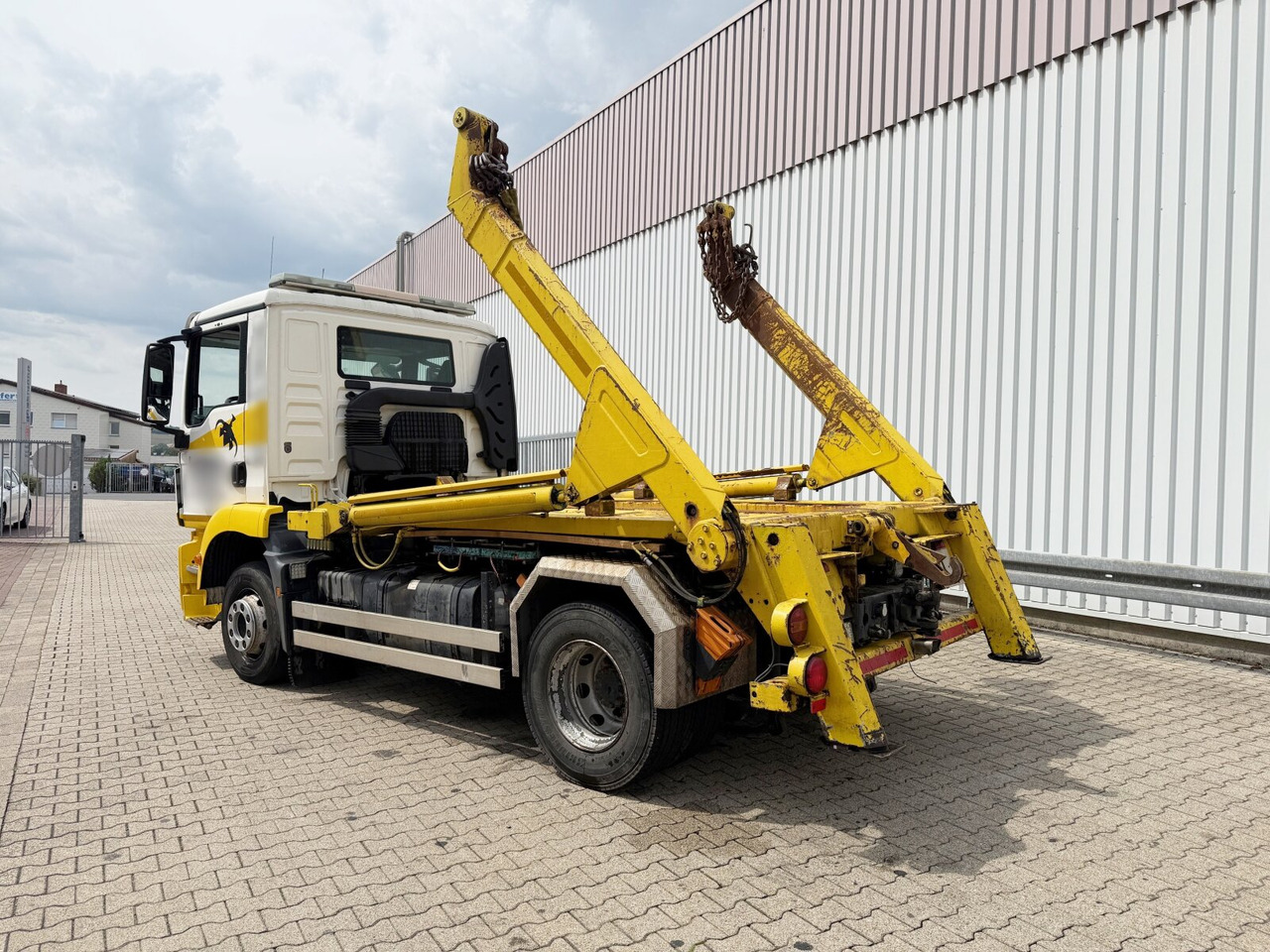 Camion multibenne MAN TGM 15.250 4x2 LL TGM 15.250 4x2 LL, Tele-Absetzer: photos 13 Camion multibenne MAN TGM 15.250 4x2 LL TGM 15.250 4x2 LL, Tele-Absetzer: photos 13