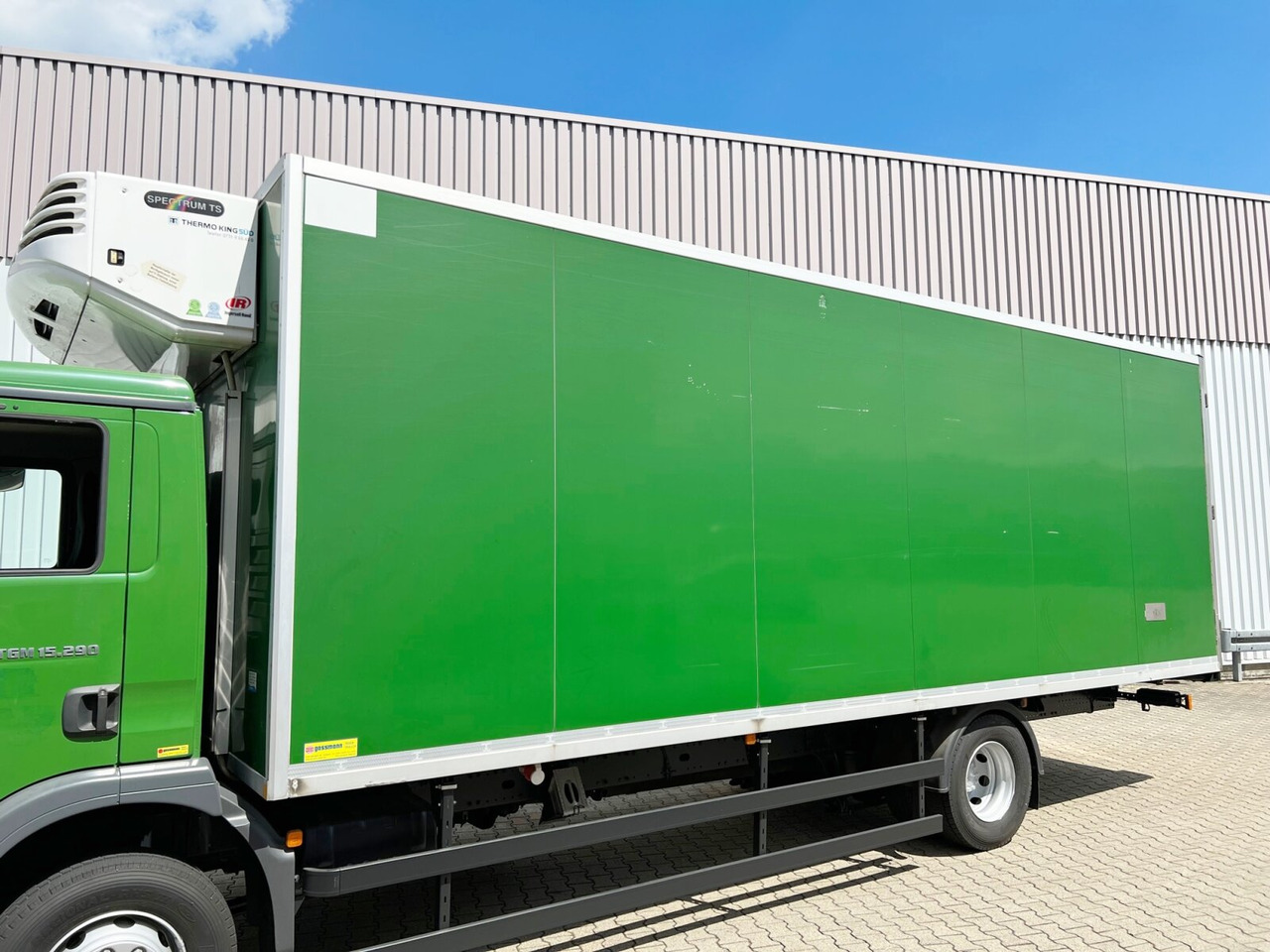MAN TGM 15.290 4x2 BL TGM 15.290 4x2 BL, Tiefkühlkoffer - Camion frigorifique: photos 3 MAN TGM 15.290 4x2 BL TGM 15.290 4x2 BL, Tiefkühlkoffer - Camion frigorifique: photos 3