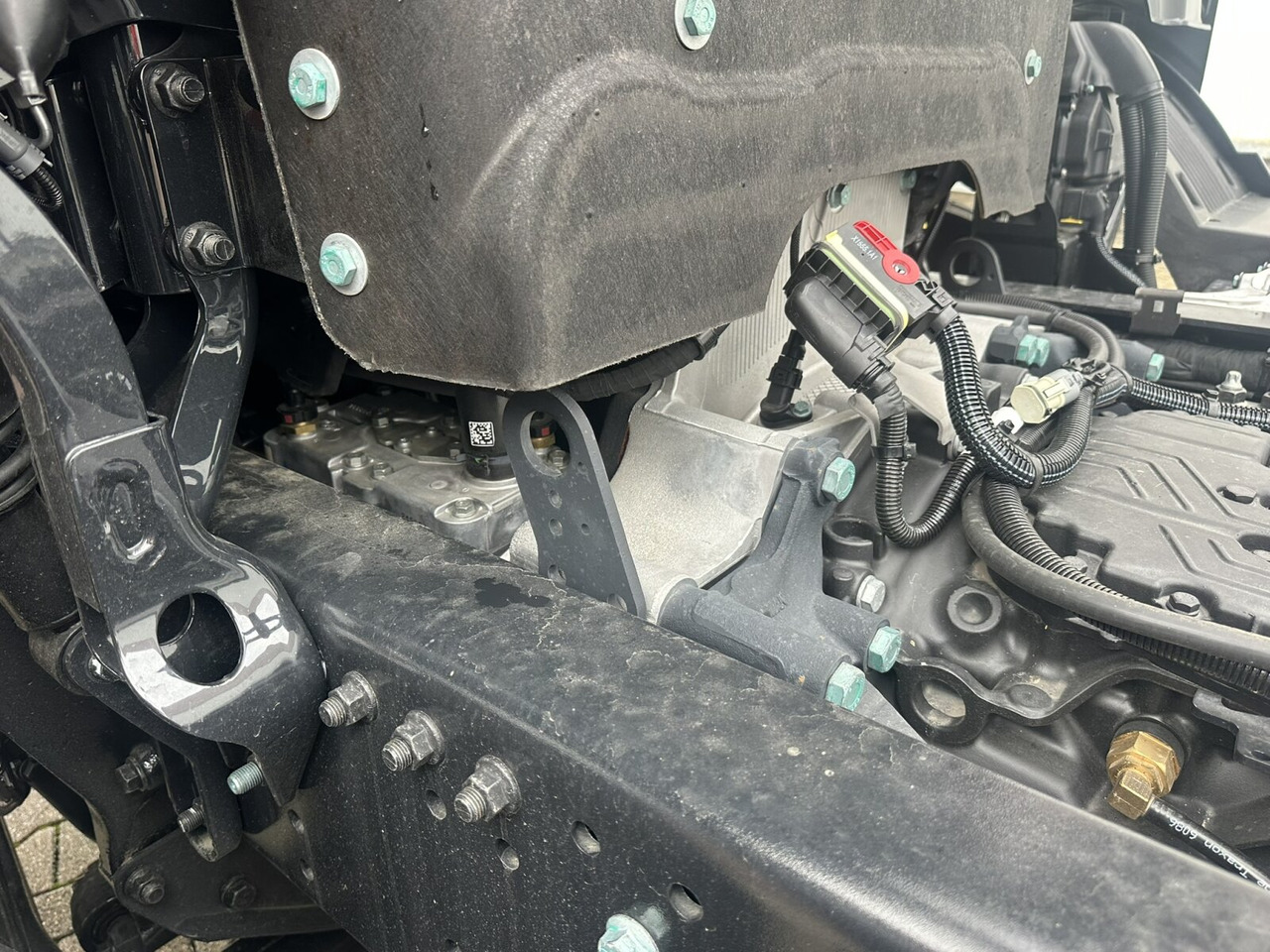 MAN TGS 26.440 6x2-4 LL CH TGS 26.440 6x2-4 LL CH, Lenk-/Liftachse, Navi, LED - Châssis cabine: photos 2 MAN TGS 26.440 6x2-4 LL CH TGS 26.440 6x2-4 LL CH, Lenk-/Liftachse, Navi, LED - Châssis cabine: photos 2