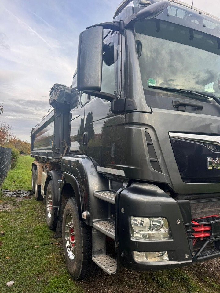 MAN TGS 35.510 8x4 BL TGS 35.510 8x4 BL, Bordmatik - Tombereau: photos 2 MAN TGS 35.510 8x4 BL TGS 35.510 8x4 BL, Bordmatik - Tombereau: photos 2