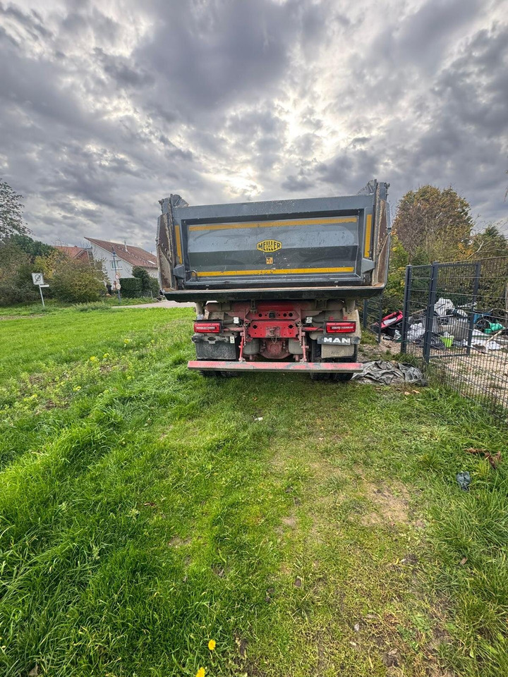 MAN TGS 35.510 8x4 BL TGS 35.510 8x4 BL, Bordmatik - Tombereau: photos 3 MAN TGS 35.510 8x4 BL TGS 35.510 8x4 BL, Bordmatik - Tombereau: photos 3