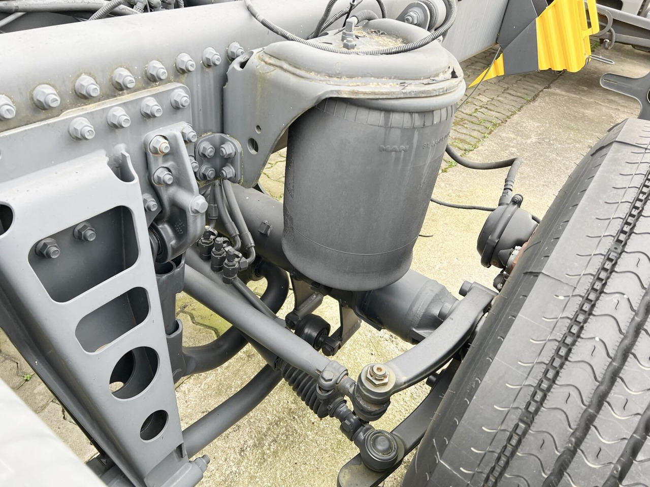 MAN TGS 50.480BB 10x4 TGS 50.480 BB 10x4, 2x VORHANDEN! - Châssis cabine: photos 4 MAN TGS 50.480BB 10x4 TGS 50.480 BB 10x4, 2x VORHANDEN! - Châssis cabine: photos 4