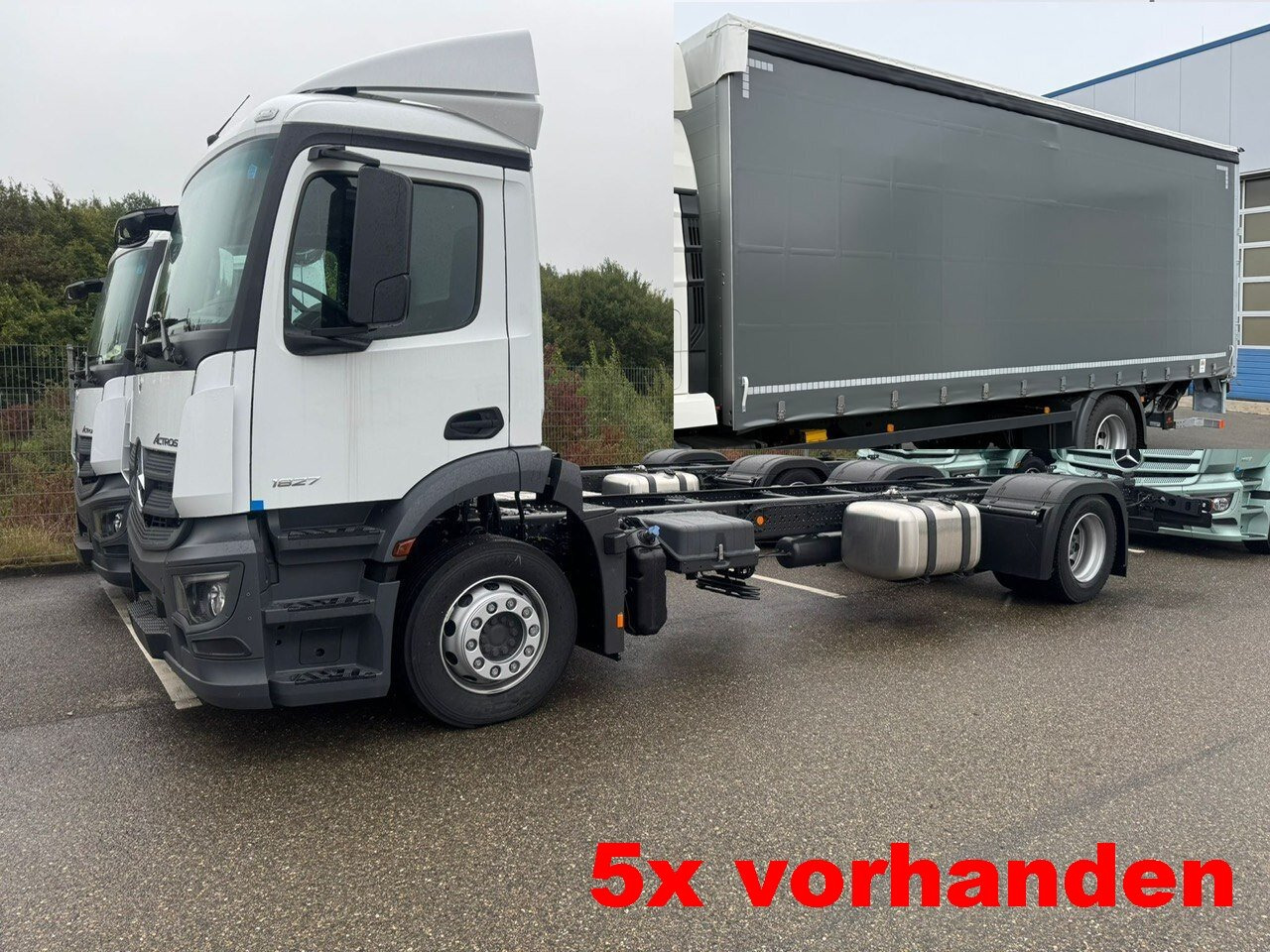 Mercedes-Benz Actros 1827/30 L 4x2 Actros 1827/30 L 4x2, Gardine, LBW - Camion plateau: photos 1 Mercedes-Benz Actros 1827/30 L 4x2 Actros 1827/30 L 4x2, Gardine, LBW - Camion plateau: photos 1