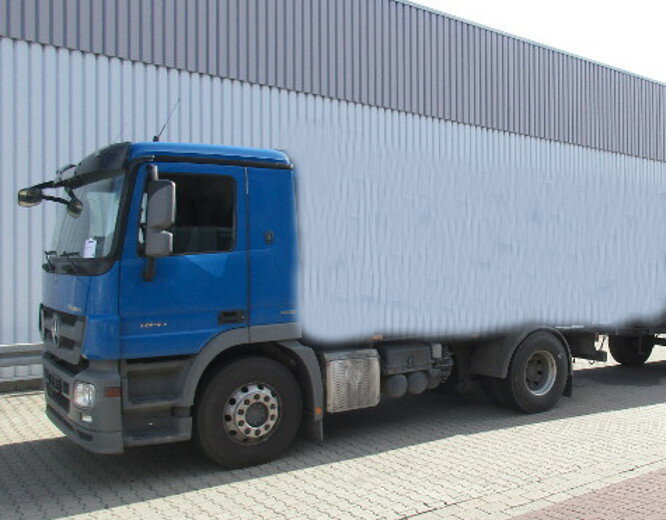 Mercedes-Benz Actros 1841L 4x2 1841L 4x2,Chassis mit Retarder - Châssis cabine: photos 1 Mercedes-Benz Actros 1841L 4x2 1841L 4x2,Chassis mit Retarder - Châssis cabine: photos 1