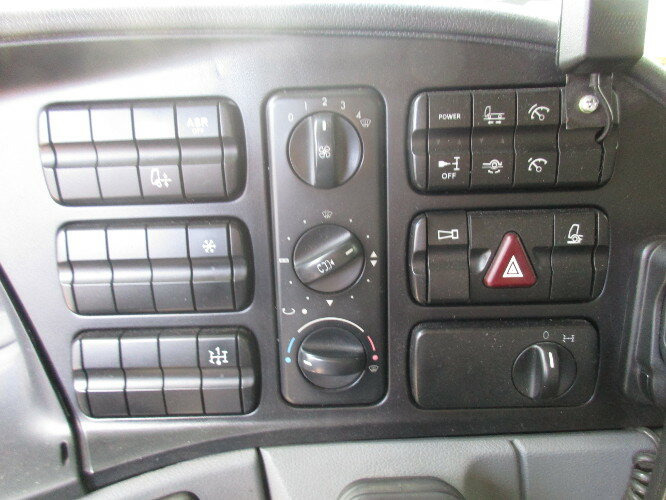 Mercedes-Benz Actros 1841L 4x2 1841L 4x2 Lück Getreidekipper, Retarder, 2x VORH.! - Camion benne: photos 3 Mercedes-Benz Actros 1841L 4x2 1841L 4x2 Lück Getreidekipper, Retarder, 2x VORH.! - Camion benne: photos 3