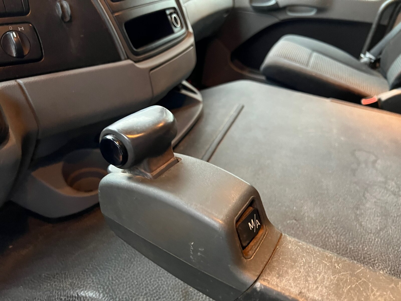 Mercedes-Benz Actros 2541 L 6x2 Actros 2541 L 6x2, Lenk-/Liftachse - Châssis cabine: photos 4 Mercedes-Benz Actros 2541 L 6x2 Actros 2541 L 6x2, Lenk-/Liftachse - Châssis cabine: photos 4