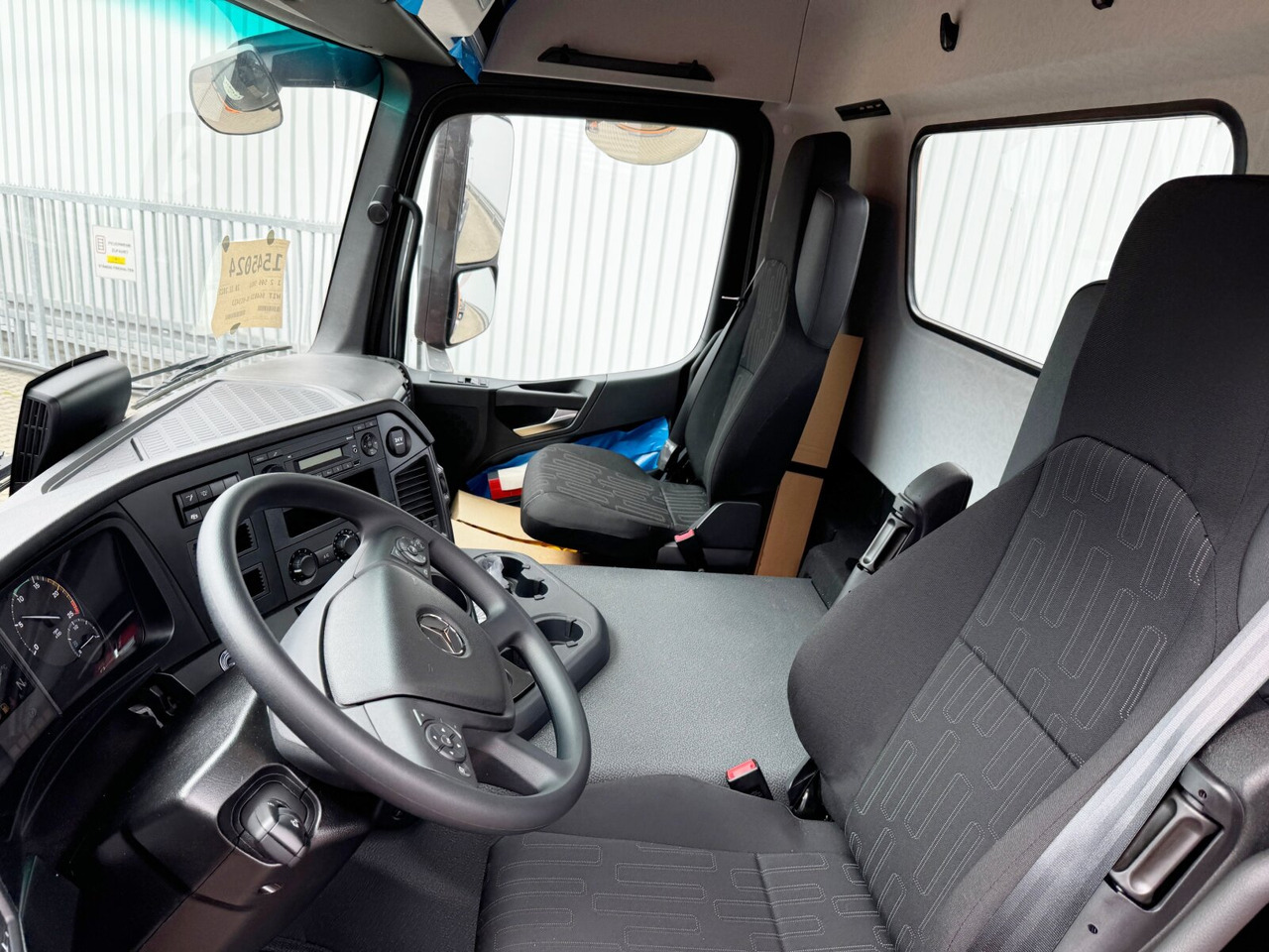 Mercedes-Benz Arocs 2633 6x4 Arocs 2633 6x4, Betonpumpe CIFA K31L XZ, 31m Mast - Camion pompe: photos 2 Mercedes-Benz Arocs 2633 6x4 Arocs 2633 6x4, Betonpumpe CIFA K31L XZ, 31m Mast - Camion pompe: photos 2