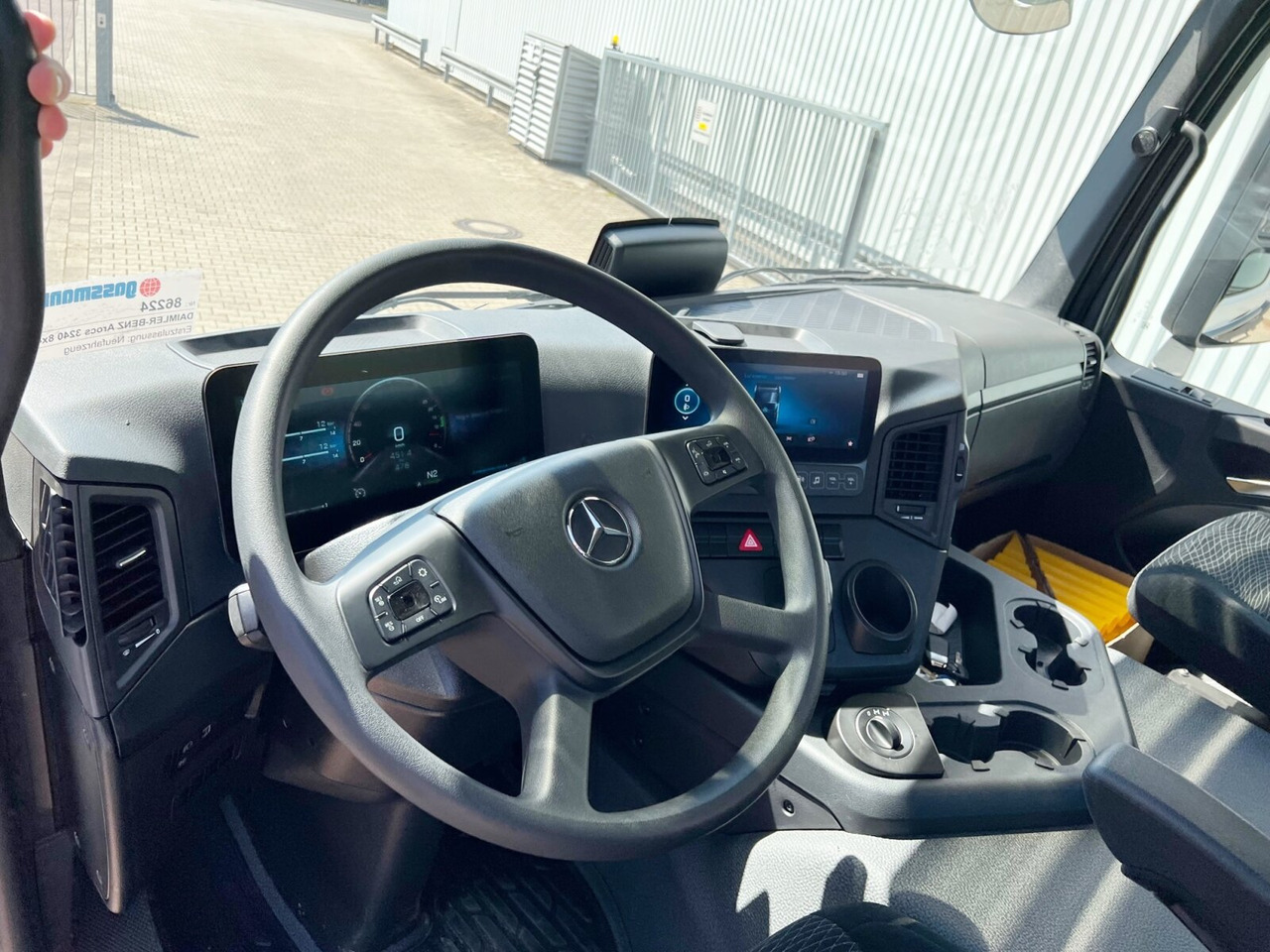Mercedes-Benz Arocs 3240 8x4 Arocs 3240 8x4, Meiller 3-Seiten Kipper, ca. 14m³ - Camion benne: photos 5 Mercedes-Benz Arocs 3240 8x4 Arocs 3240 8x4, Meiller 3-Seiten Kipper, ca. 14m³ - Camion benne: photos 5