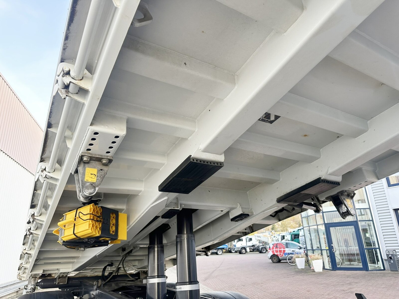 Camion benne Mercedes-Benz Arocs 3445 K 8x4/4 Arocs 3445 K 8x4/4, Meiller Bordmatik links: photos 14