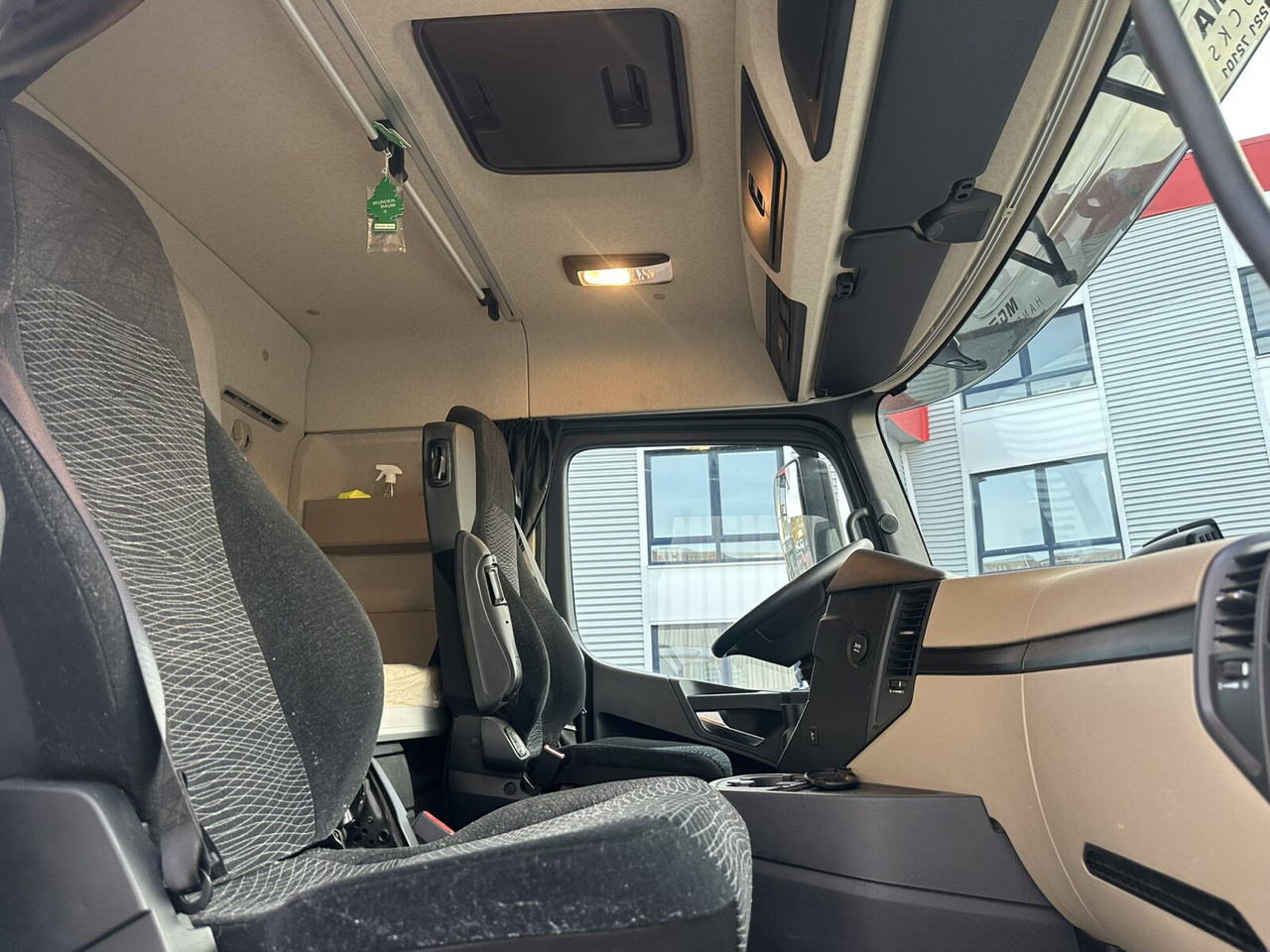 Camion benne Mercedes-Benz Arocs 3445 K 8x4/4 Arocs 3445 K 8x4/4, Meiller Bordmatik links: photos 7