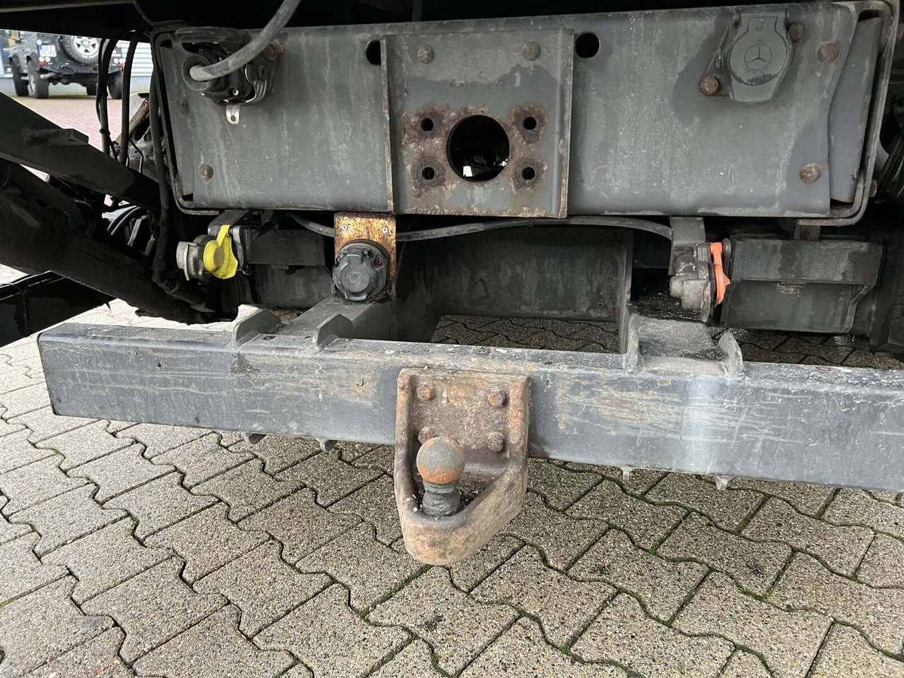 Mercedes-Benz Atego 1018 L 4x2 Atego 1018 L 4x2 mit MBB LBW - Camion fourgon: photos 3 Mercedes-Benz Atego 1018 L 4x2 Atego 1018 L 4x2 mit MBB LBW - Camion fourgon: photos 3