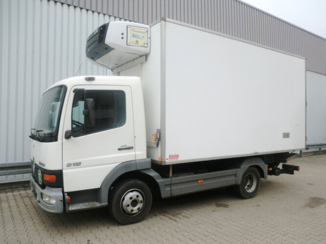 Camion frigorifique Mercedes-Benz Atego 815 4x2: photos 9