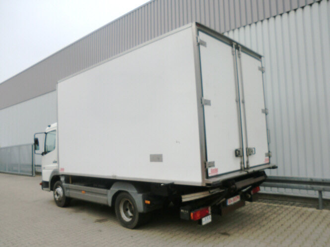Camion frigorifique Mercedes-Benz Atego 815 4x2: photos 12