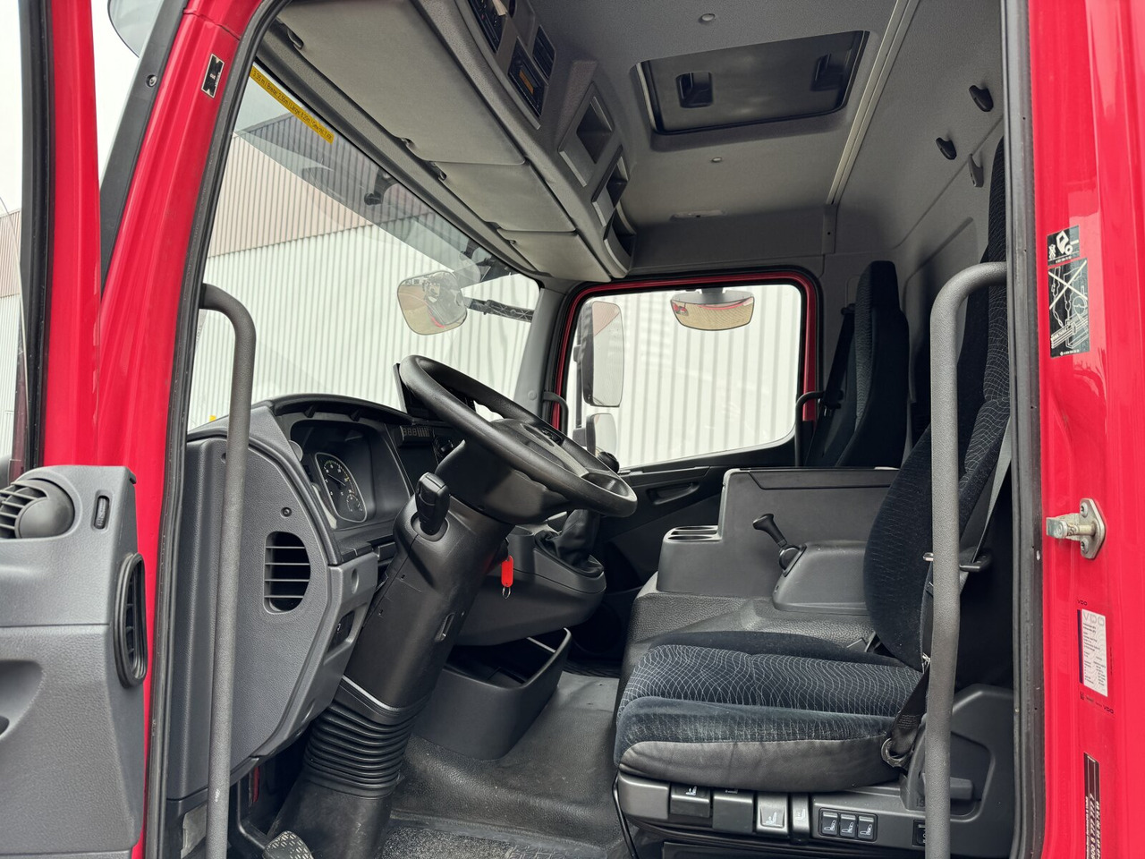 Mercedes-Benz Atego 816 4x2 Atego 816 4x2 mit LBW BÄR - Camion fourgon: photos 2 Mercedes-Benz Atego 816 4x2 Atego 816 4x2 mit LBW BÄR - Camion fourgon: photos 2