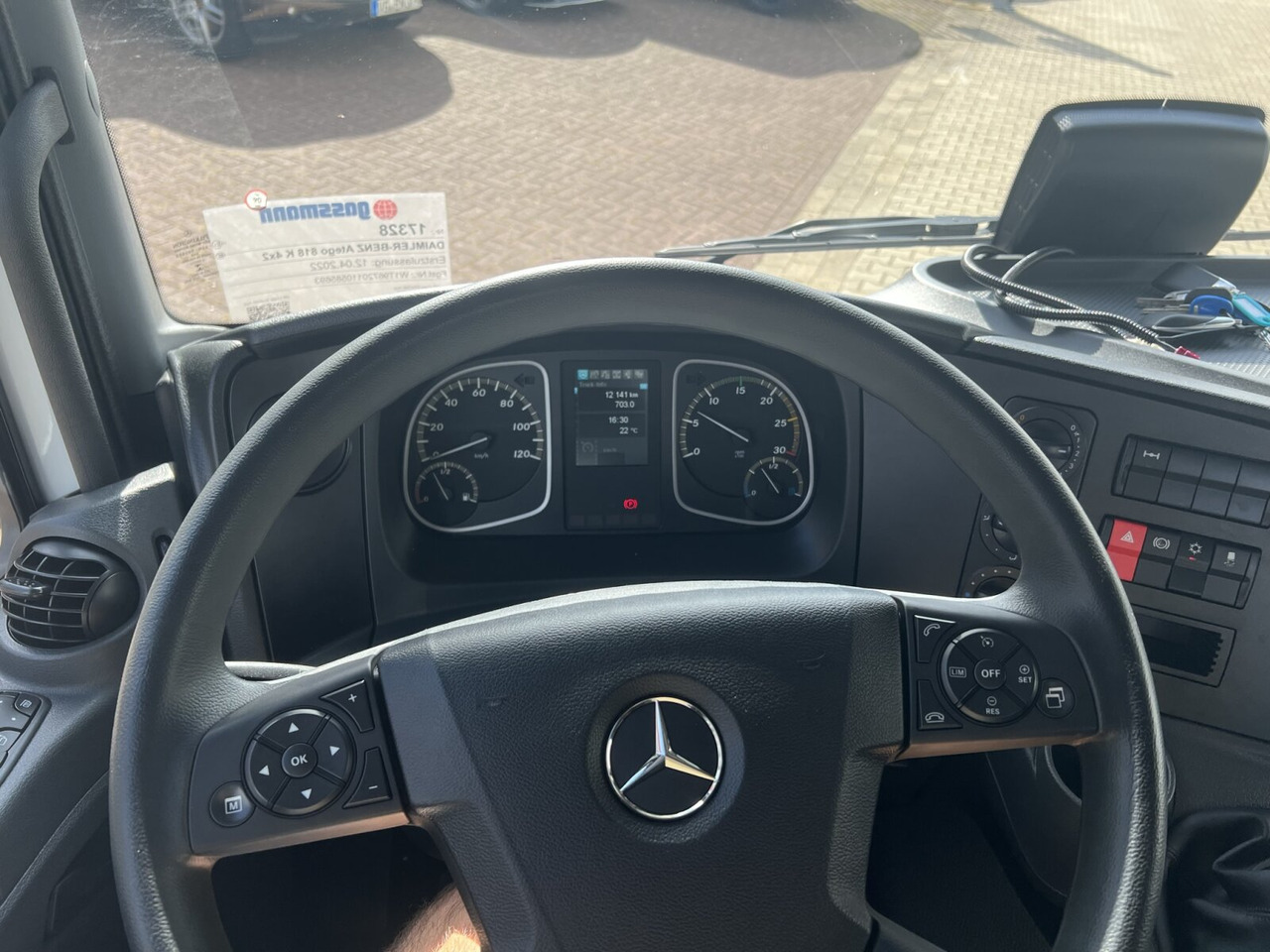Camion benne Mercedes-Benz Atego 818/23 K 4x2 Atego 818/23 K 4x2, 2x AHK, Meiller-Kipper, mehrfach Vorhanden!: photos 5 Camion benne Mercedes-Benz Atego 818/23 K 4x2 Atego 818/23 K 4x2, 2x AHK, Meiller-Kipper, mehrfach Vorhanden!: photos 5