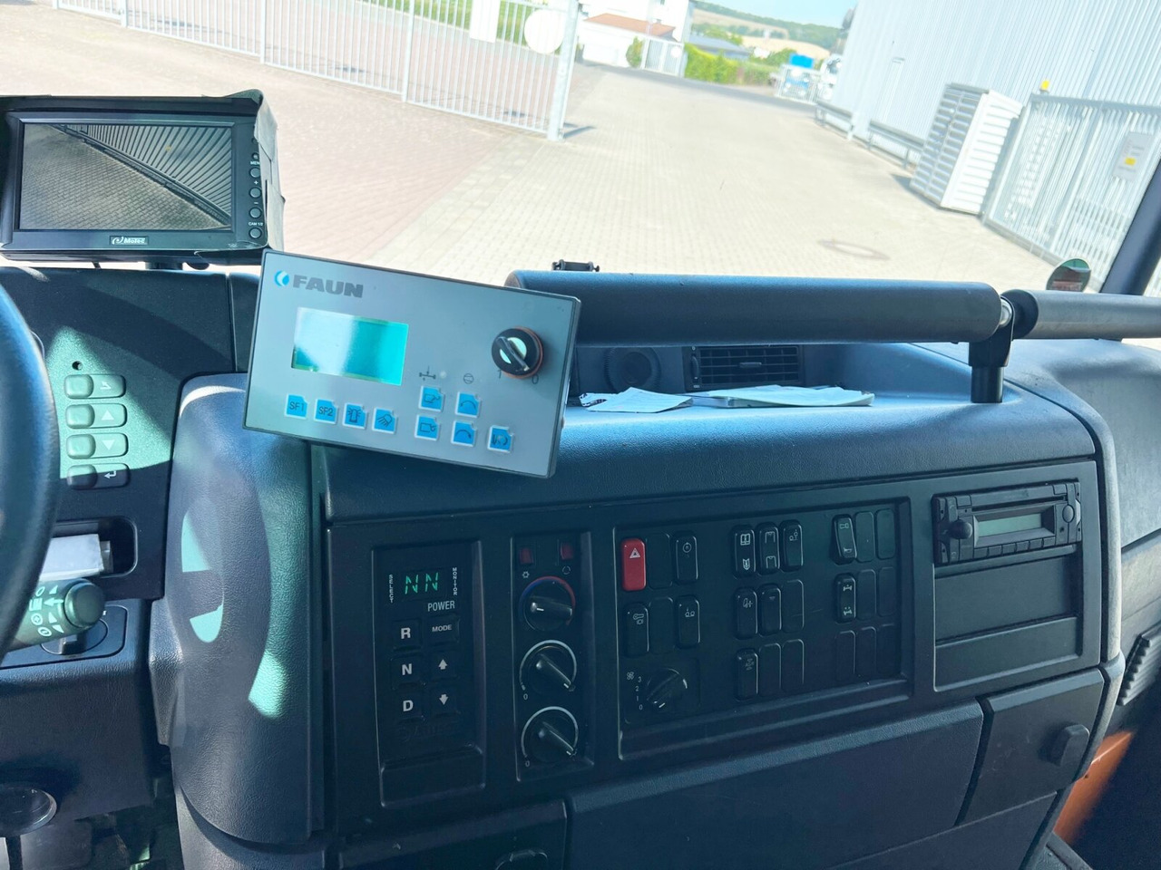 Mercedes-Benz Econic 2629 L/NLA 6x2/4 Econic 2629 L/NLA 6x2/4, EEV, Lenkachse, FAUN Rotopress 519L, Zöller-Schüttung - Benne à ordures ménagères: photos 3 Mercedes-Benz Econic 2629 L/NLA 6x2/4 Econic 2629 L/NLA 6x2/4, EEV, Lenkachse, FAUN Rotopress 519L, Zöller-Schüttung - Benne à ordures ménagères: photos 3