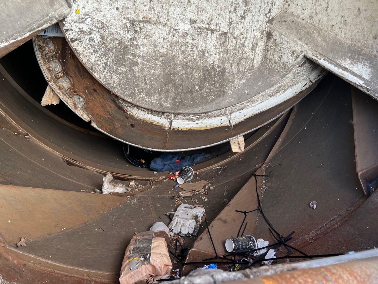 Châssis cabine Mercedes-Benz Econic 2635 LL 6x2/4 NLA Econic 2635 LL 6x2/4 NLA, Lenkachse, FAUN Rotopress 521L, Zöller-Schüttung: photos 13 Châssis cabine Mercedes-Benz Econic 2635 LL 6x2/4 NLA Econic 2635 LL 6x2/4 NLA, Lenkachse, FAUN Rotopress 521L, Zöller-Schüttung: photos 13